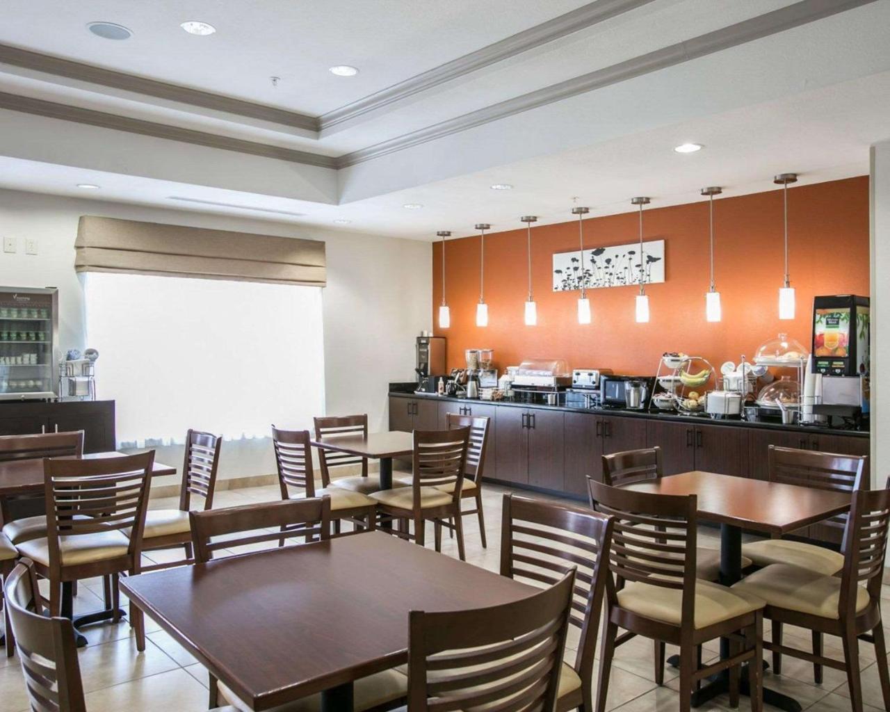 Restwell Inn & Suites I-45 North Westfield Экстерьер фото
